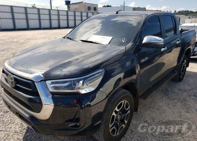 HILUX CD SRX 2.8 D-4D TURBO